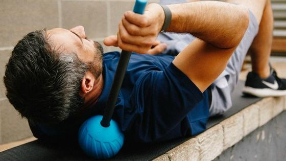 How to Apply Self Myofascial Release (SMR) Techniques